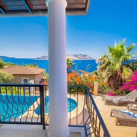 Jasmine Peninsula Vila