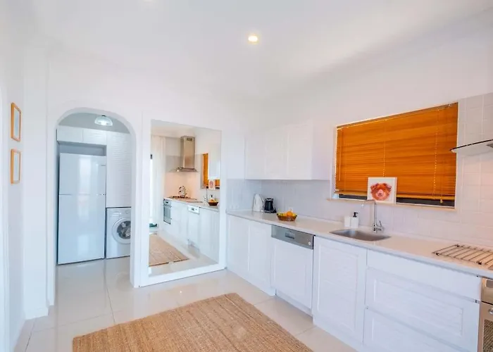 Jasmine Peninsula فيلة