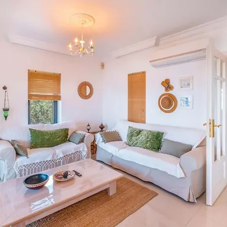 Jasmine Peninsula * קס