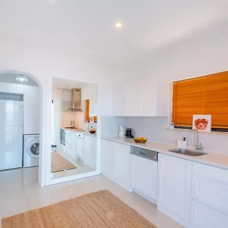 Jasmine Peninsula וילה