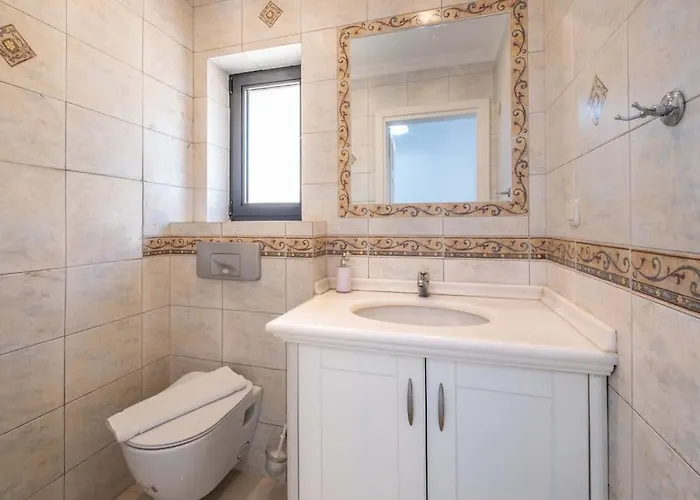 Вілла Jasmine Peninsula *